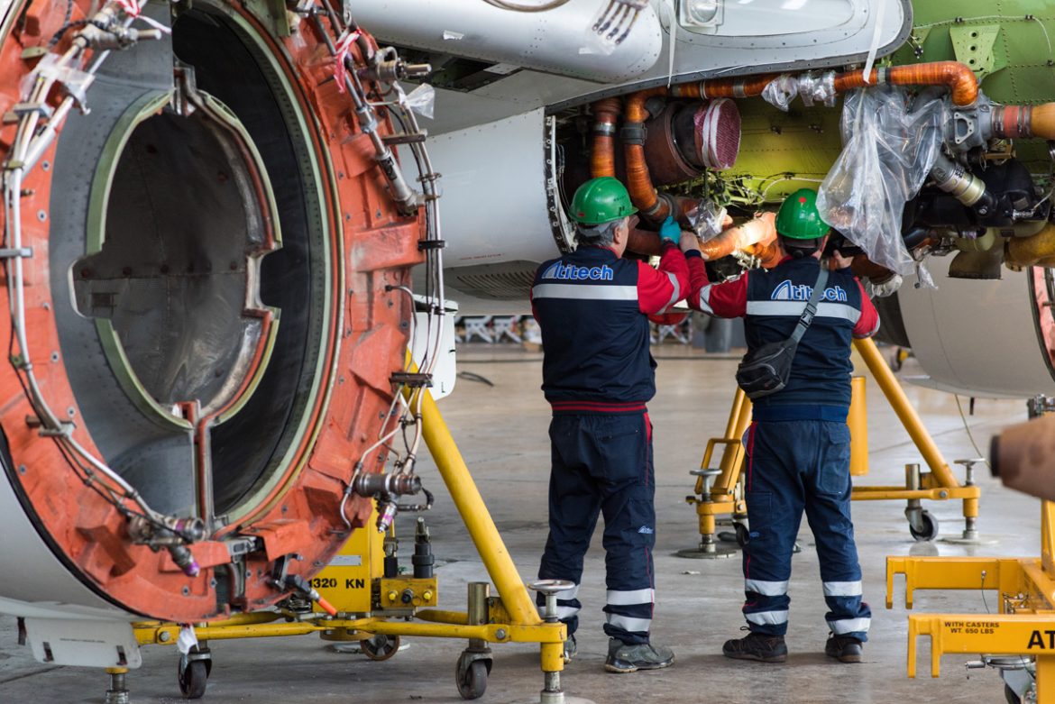 Atitech, operai al lavoro