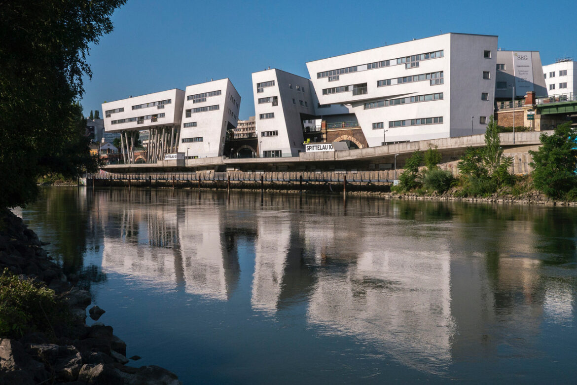 01. Donaukanal_Zahahadidhäuser
