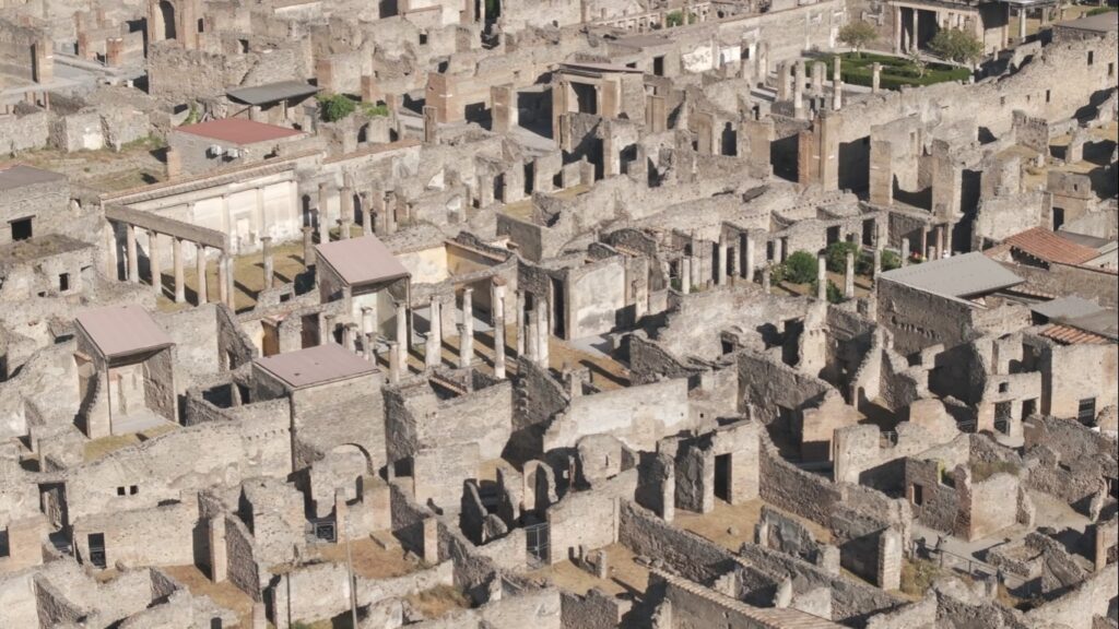 Tre città: Orvieto, Pompei, Reggio Calabria