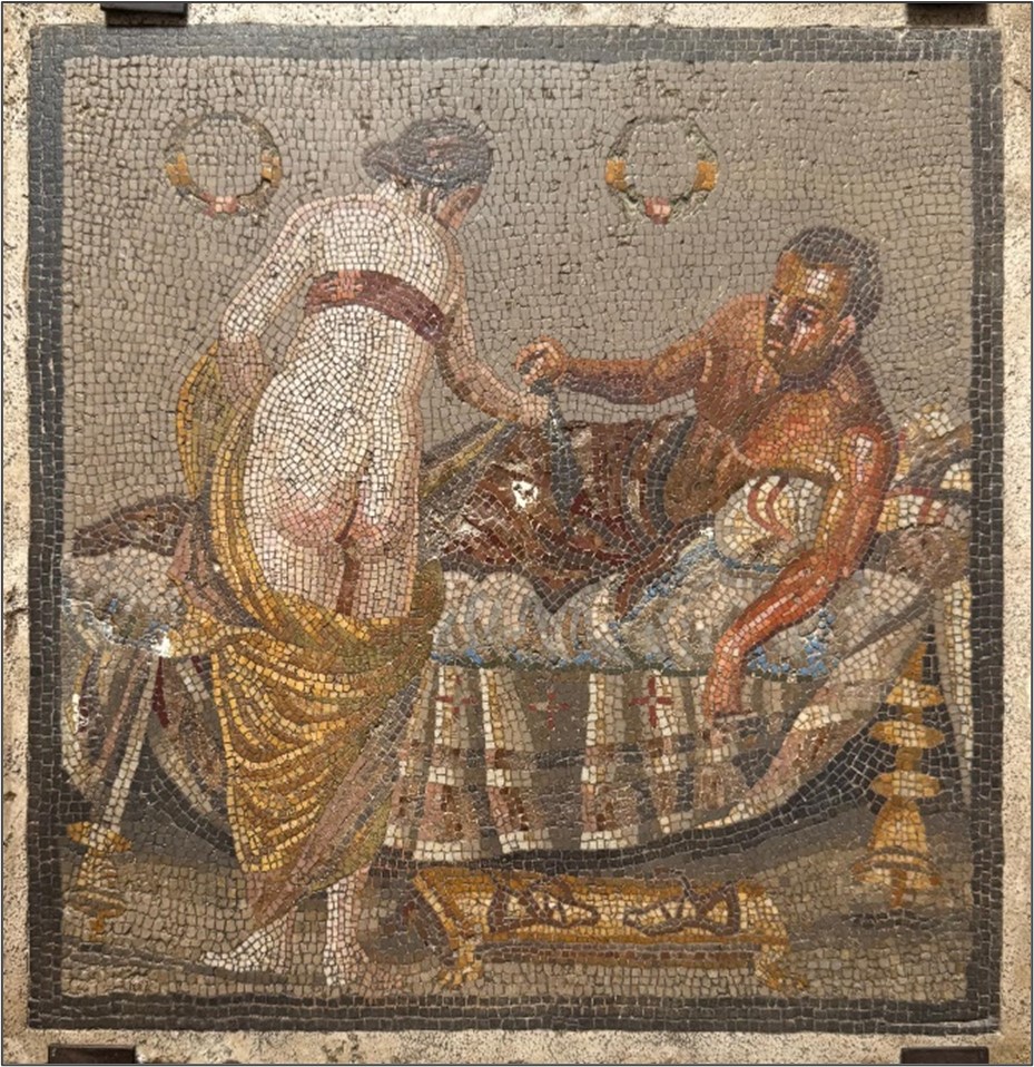 A Pompei i Carabinieri restituiscono agli Scavi un mosaico ritrovato