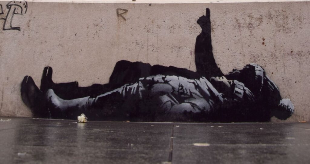 Il nuovo Banksy alla Tottenham Court Road di Londra