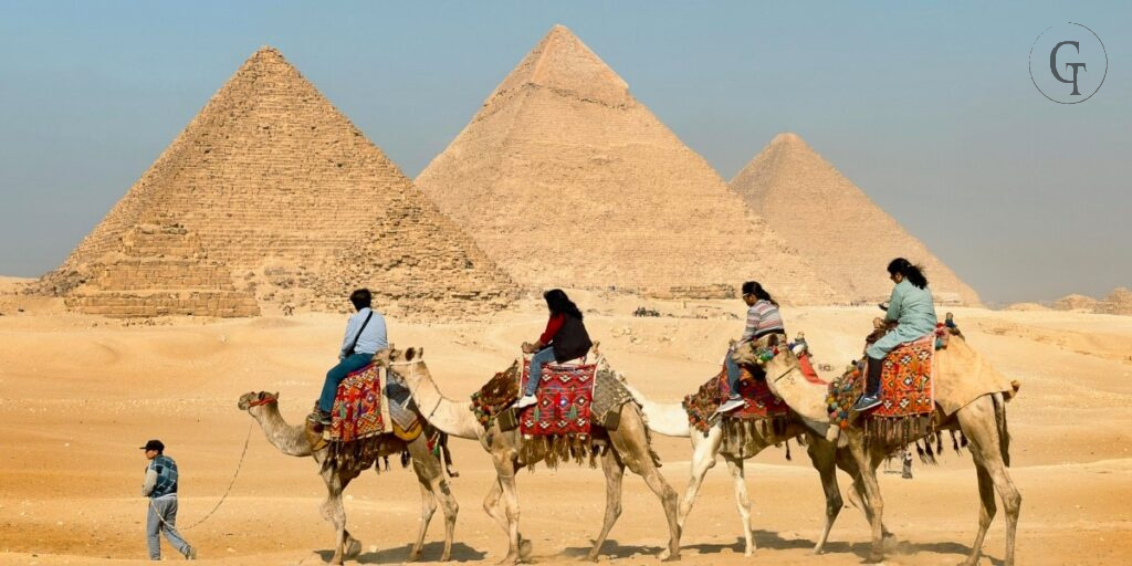 Dalle piramidi al museo: il Cairo che attraversa il tempo