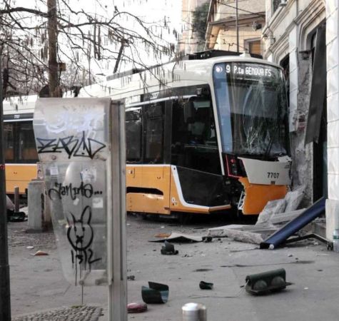 4 incidenti in 2 settimane, pericolo tram a Milano?